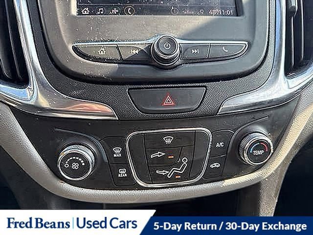 Used 2021 Chevrolet Equinox LS w/ LS Convenience Package image 37