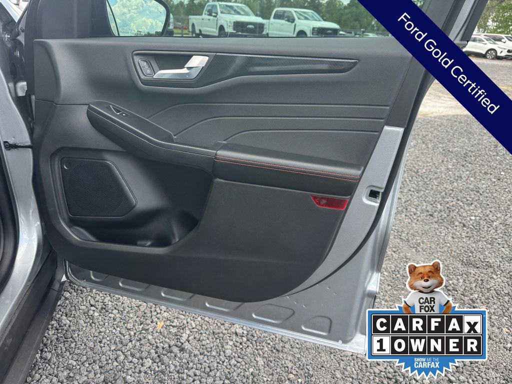 Certified 2024 Ford Escape ST-Line w/ Tech Pack #1 FWD image 21