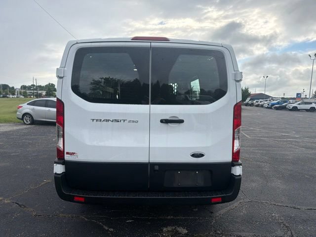 Certified 2025 Ford Transit 250 Low Roof w/ Exterior Upgrade Package RWD image 4