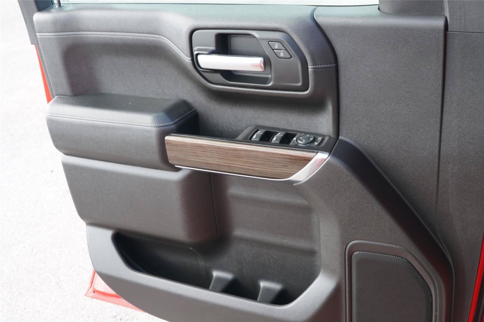 Used 2019 Chevrolet Silverado 1500 LT w/ All-Star Edition RWD image 18