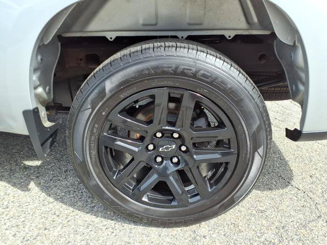Used 2022 Chevrolet Silverado 1500 Custom w/ Rally Edition AWD/4WD image 4