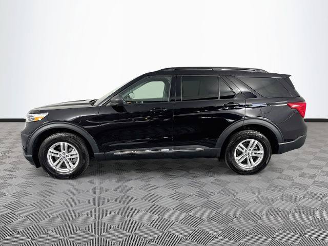 Certified 2023 Ford Explorer XLT w/ Equipment Group 202A AWD/4WD image 4