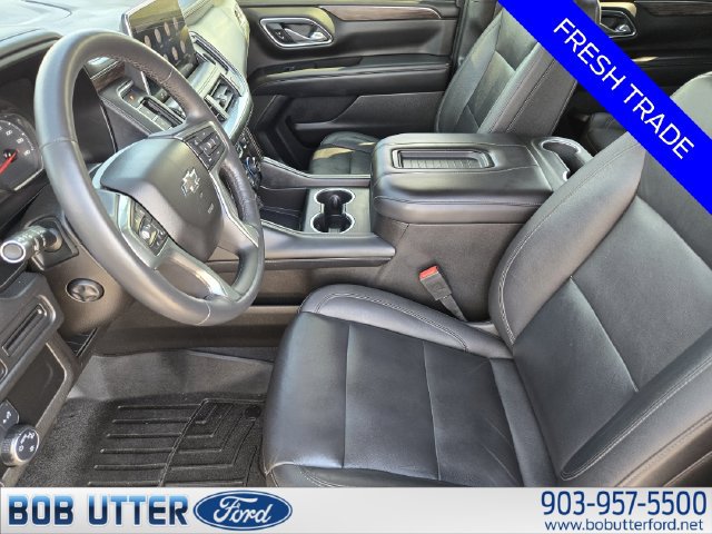 Used 2021 Chevrolet Tahoe Z71 w/ Luxury Package AWD/4WD image 13