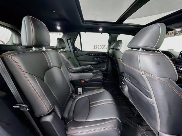 Used 2024 Honda Pilot TrailSport image 34