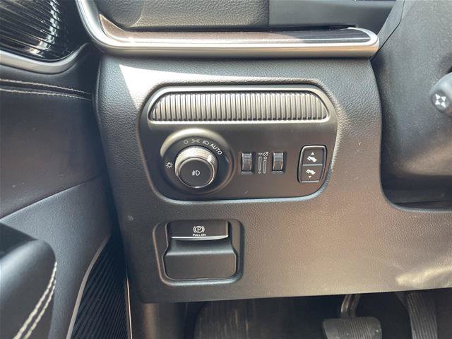 Used 2022 Jeep Wagoneer Series I w/ Convenience Group I AWD/4WD image 16