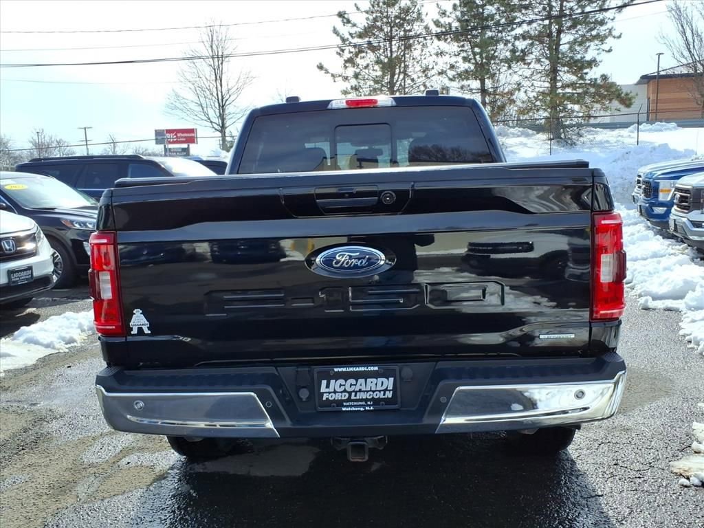 Certified 2022 Ford F150 XLT w/ Equipment Group 302A High image 5