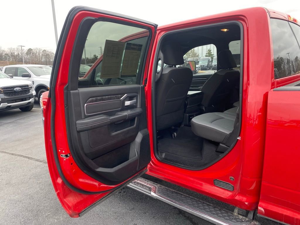 Used 2024 RAM 2500 Big Horn w/ Bed Utility Group image 27