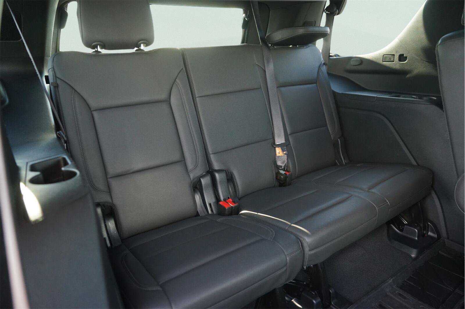 Used 2023 Chevrolet Tahoe LT w/ LT Signature Plus Package RWD image 16