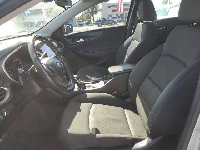 Used 2021 Chevrolet Malibu RS image 12