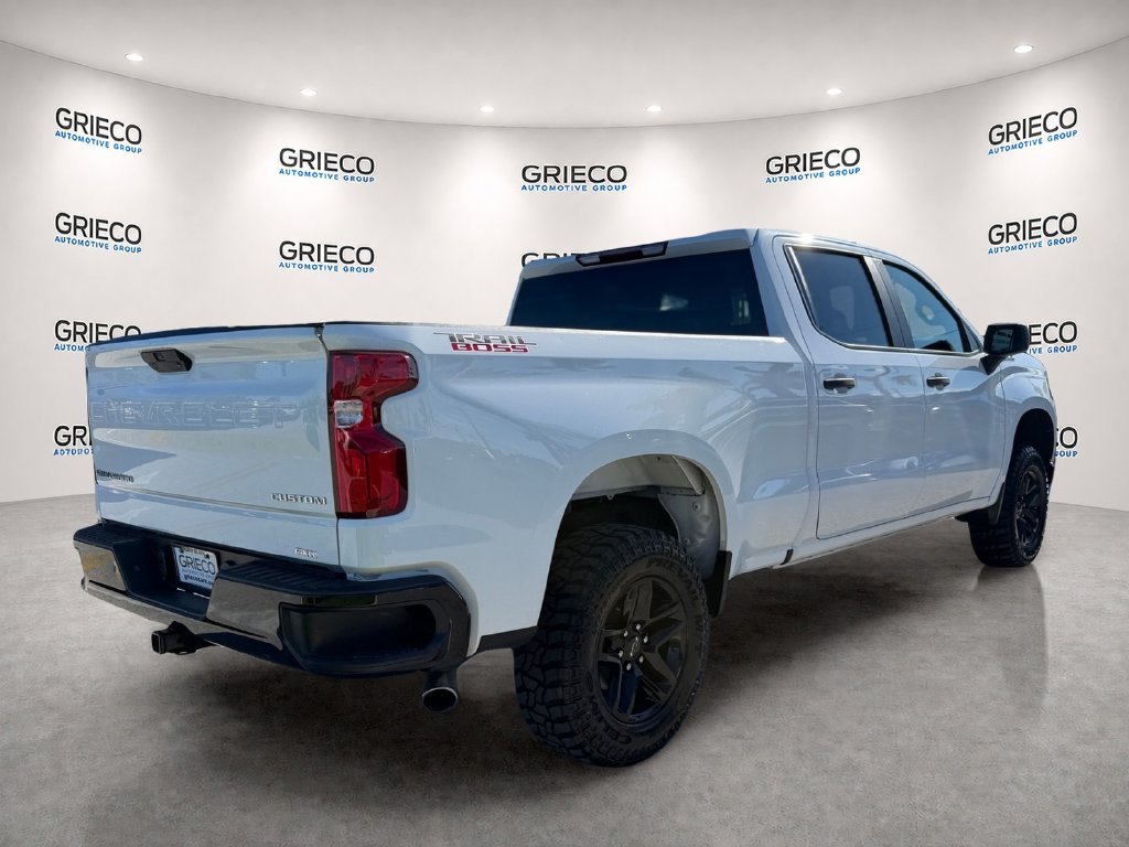 Used 2021 Chevrolet Silverado 1500 Custom Trail Boss AWD/4WD image 7