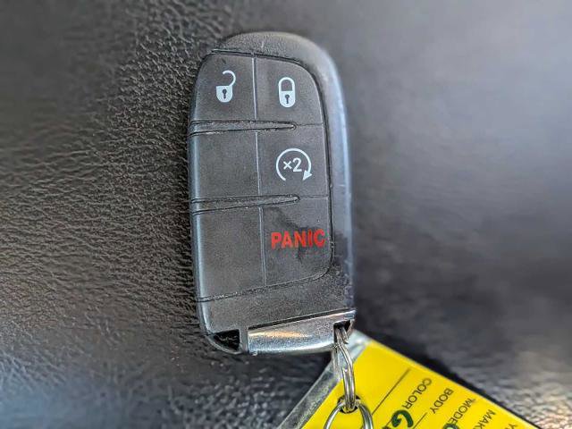 Used 2018 Jeep Compass Latitude w/ Popular Equipment Group AWD/4WD image 32