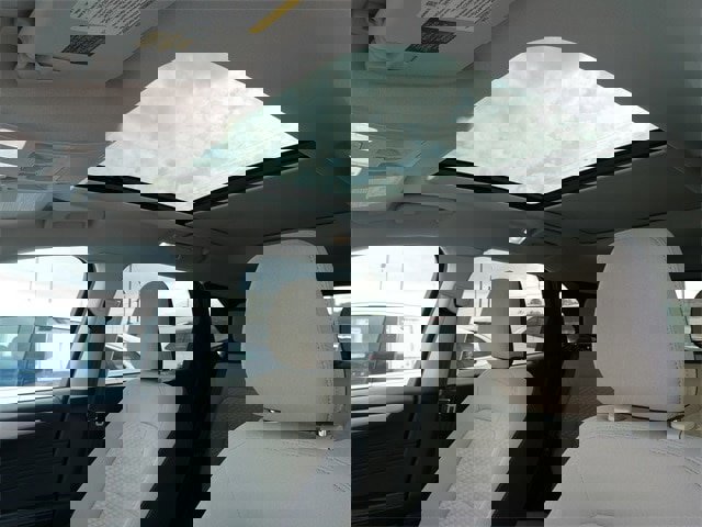 Certified 2021 Ford Escape SE w/ SE Sport Appearance Package image 30