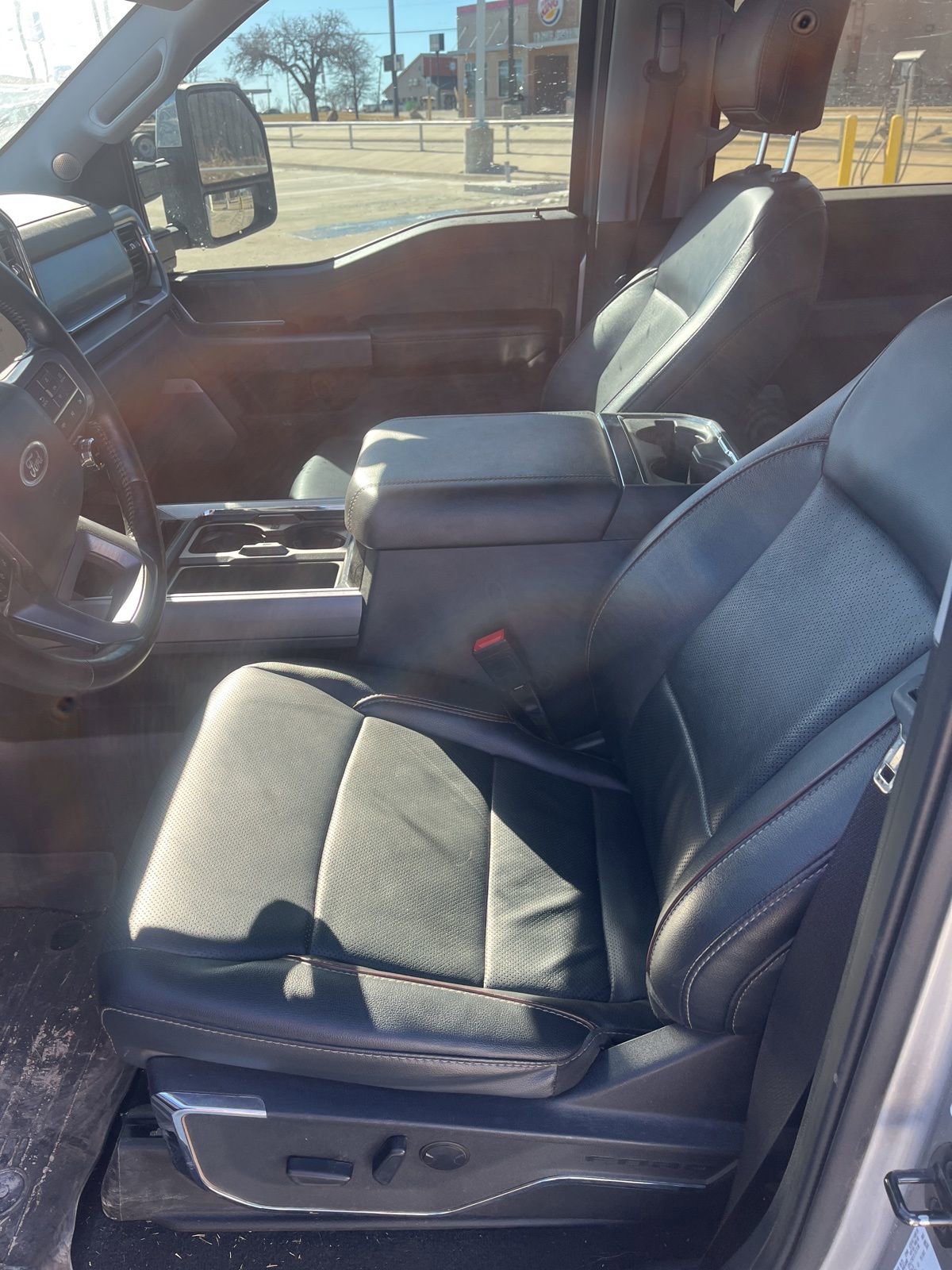 Certified 2023 Ford F350 Lariat w/ Lariat Ultimate Package image 9