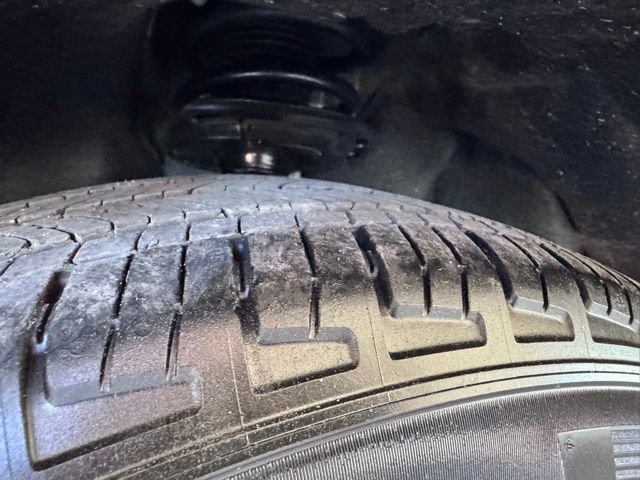 Certified 2020 Ford Escape SEL FWD image 28