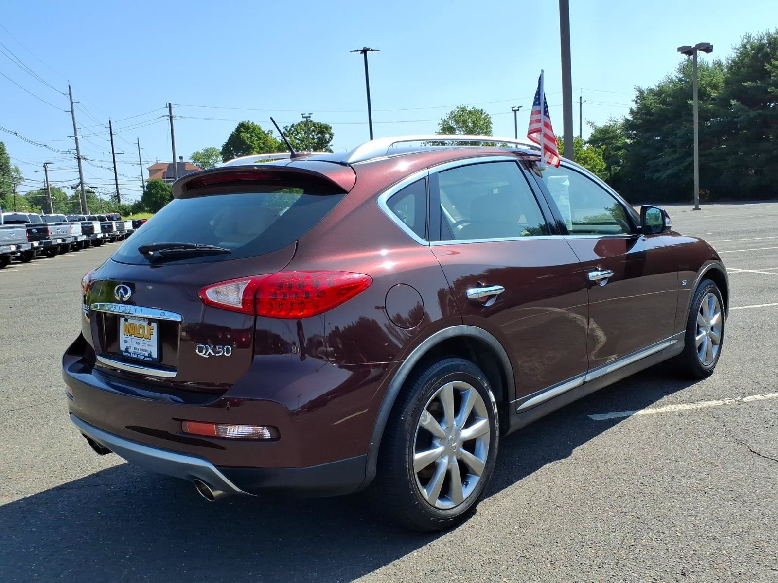 Used 2017 INFINITI QX50 AWD w/ Premium Plus Package image 6