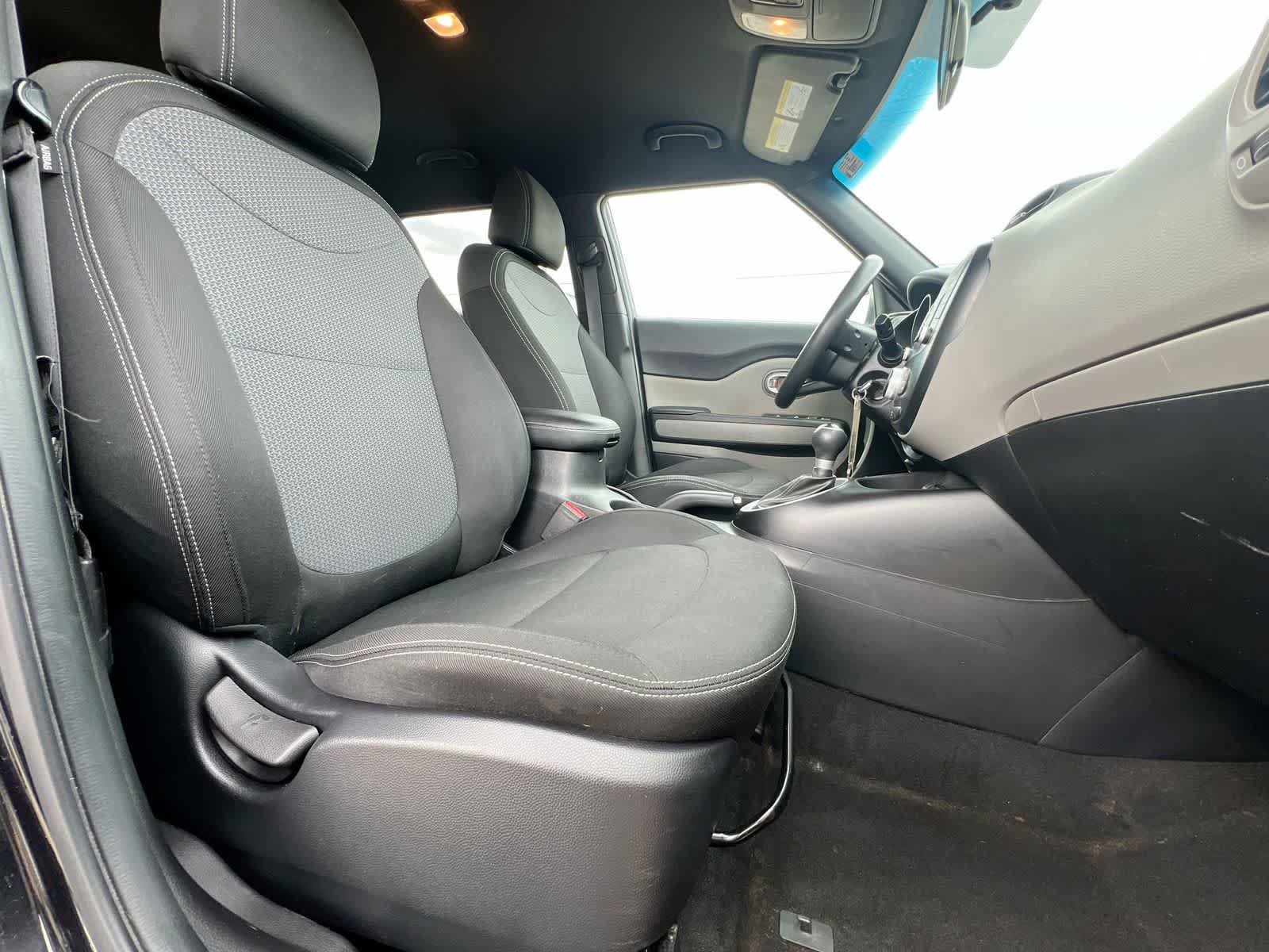 Used 2019 Kia Soul + FWD image 21