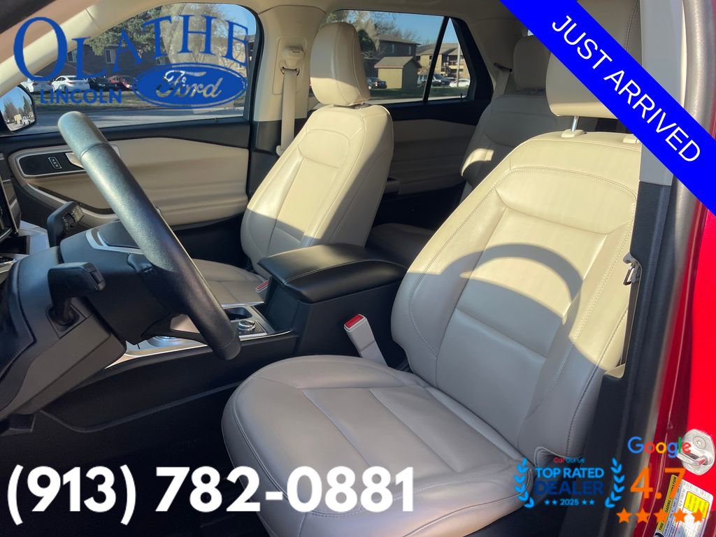 Certified 2021 Ford Explorer XLT w/ Equipment Group 202A image 3