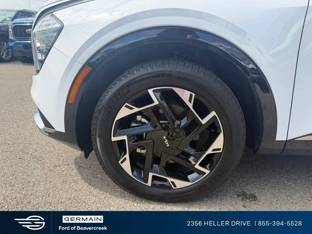 Used 2025 Kia Sportage SX AWD/4WD image 12