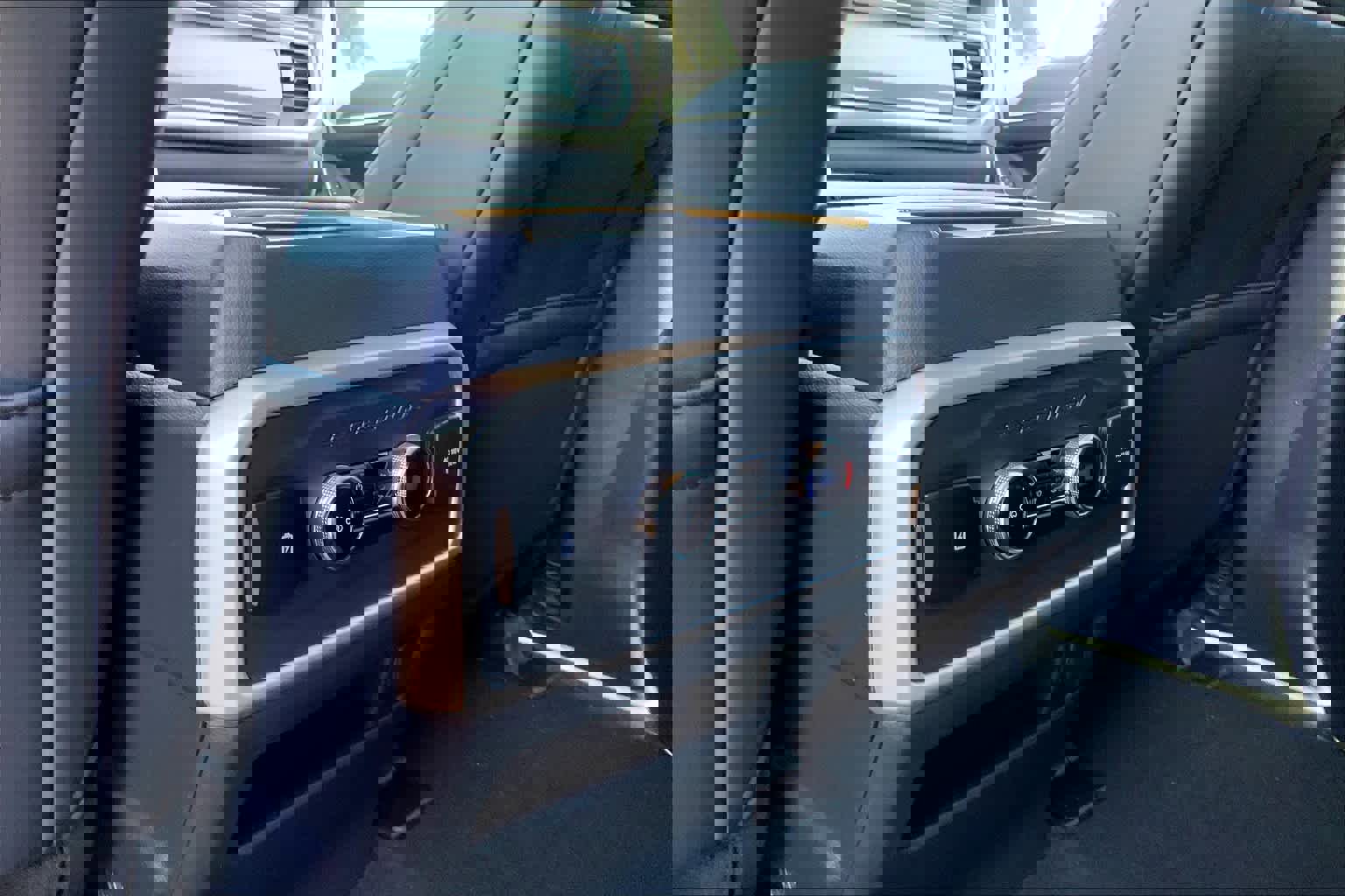 Certified 2024 Ford Expedition XLT image 18