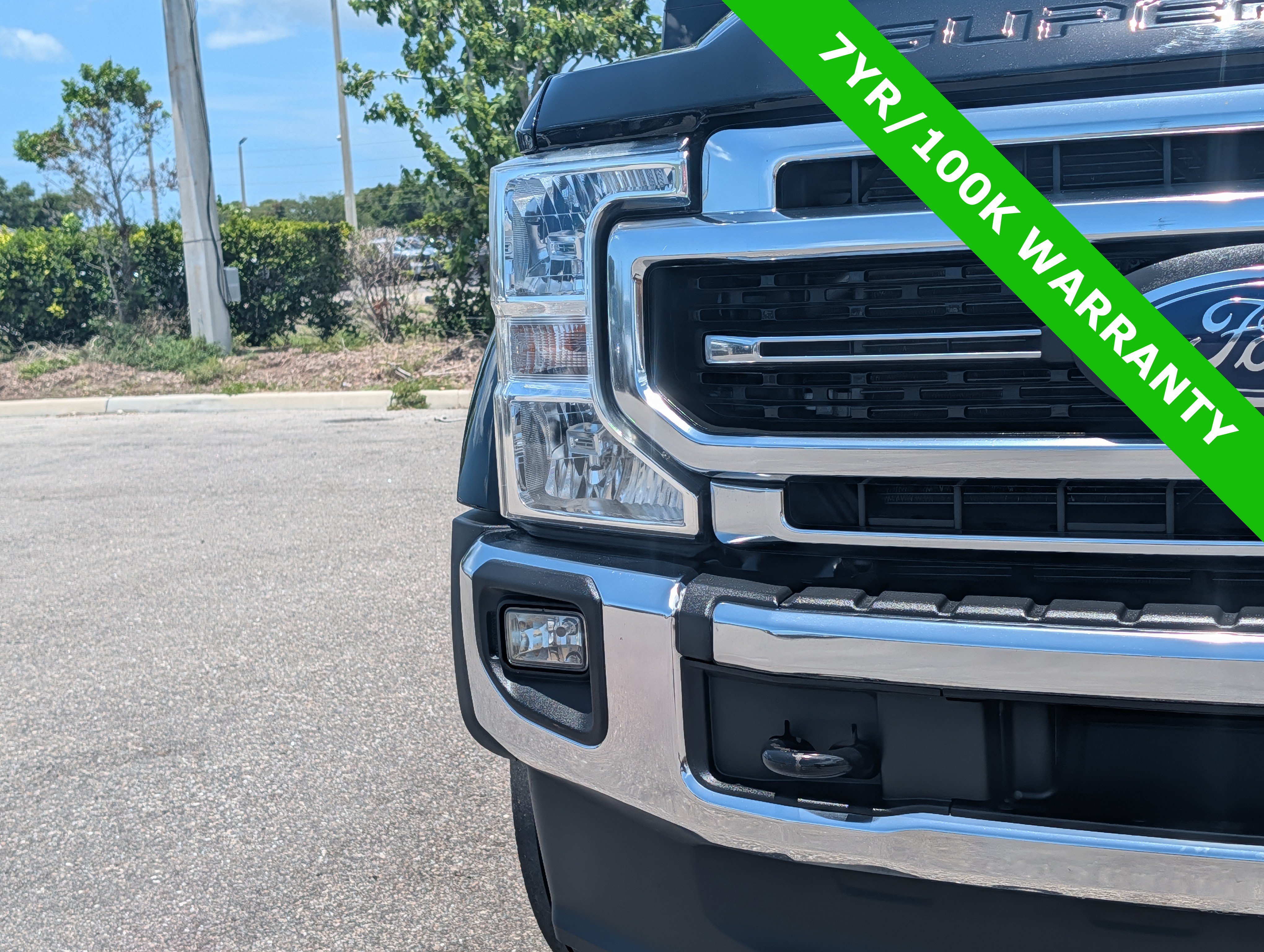 Certified 2022 Ford F450 Lariat w/ Lariat Value Package AWD/4WD image 9