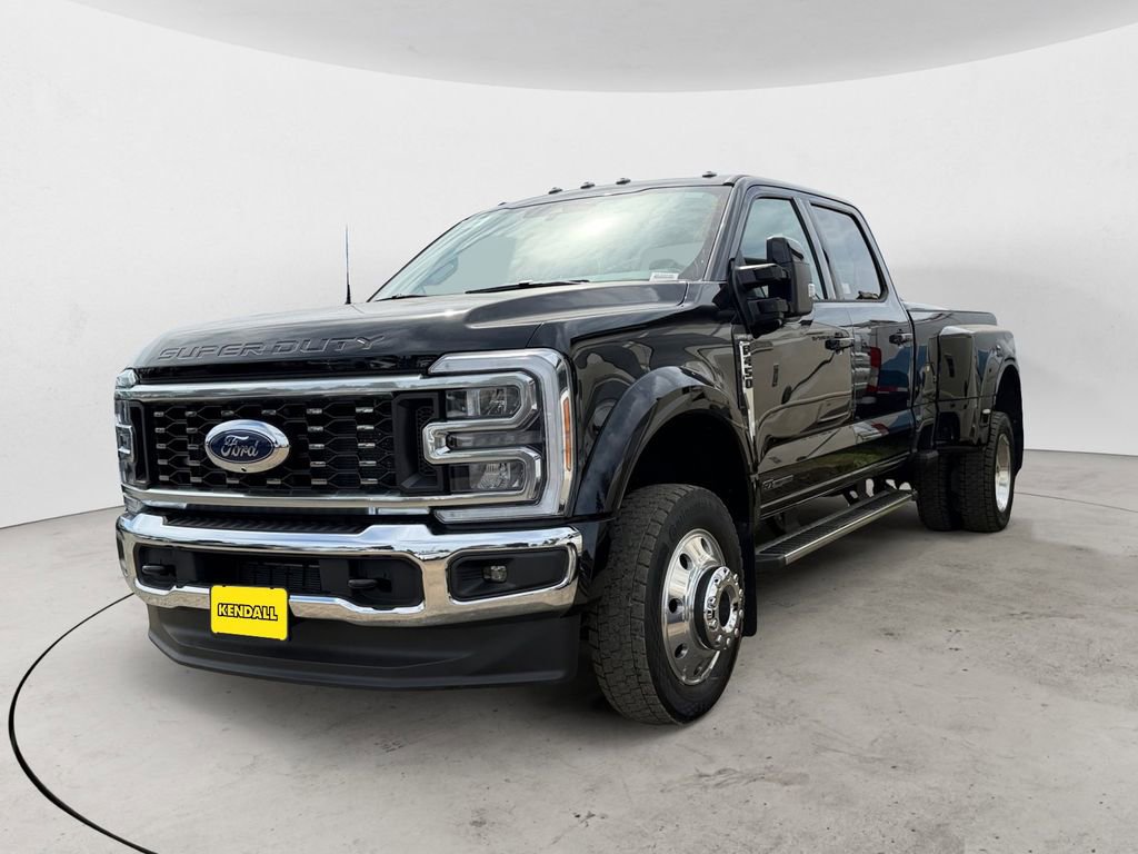 Certified 2025 Ford F450 Lariat w/ FX4 Off-Road Package