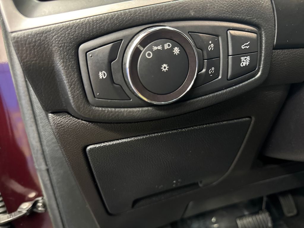 Certified 2019 Ford Edge SEL w/ Equipment Group 201A AWD/4WD image 32