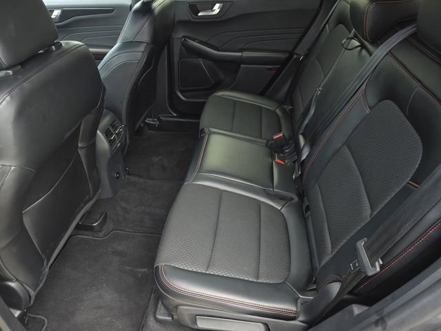 Certified 2025 Ford Escape ST-Line AWD/4WD image 30