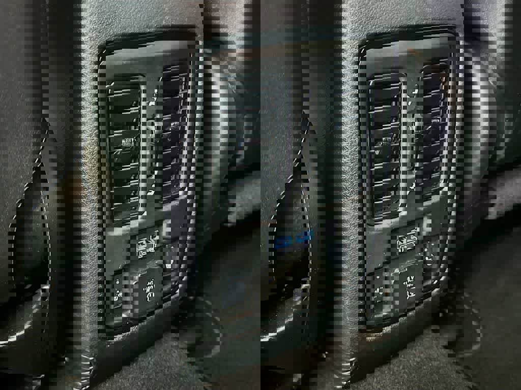 Used 2025 Dodge Durango R/T image 13