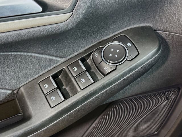 Certified 2022 Ford Escape SEL w/ Technology Package image 16