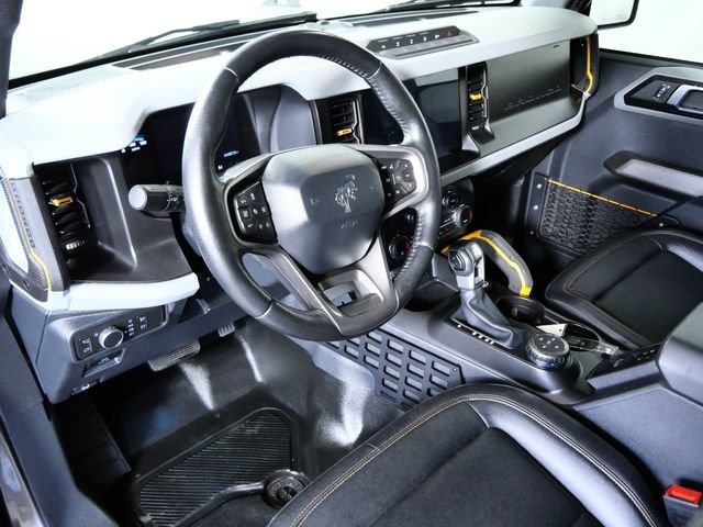Certified 2021 Ford Bronco Badlands AWD/4WD image 3