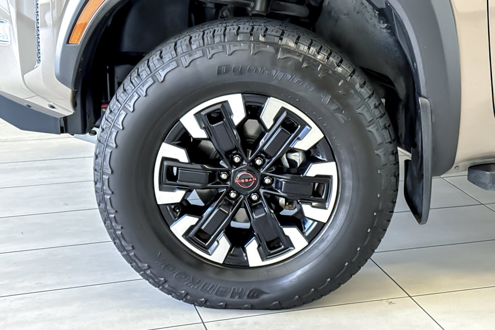 Used 2023 Nissan Frontier PRO-4X w/ Tow Package AWD/4WD image 26