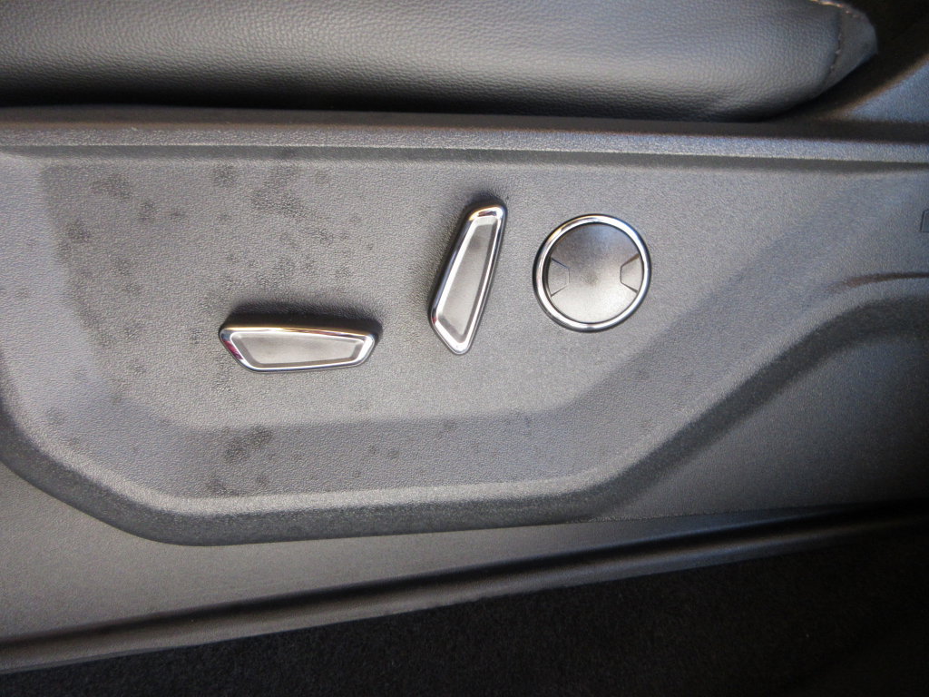 Certified 2024 Ford F150 Lightning Lariat AWD/4WD image 13