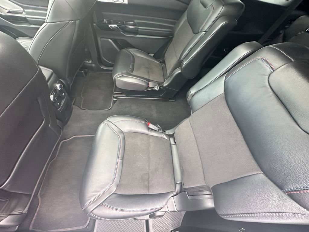 Certified 2022 Ford Explorer ST w/ Equipment Group 401A image 18