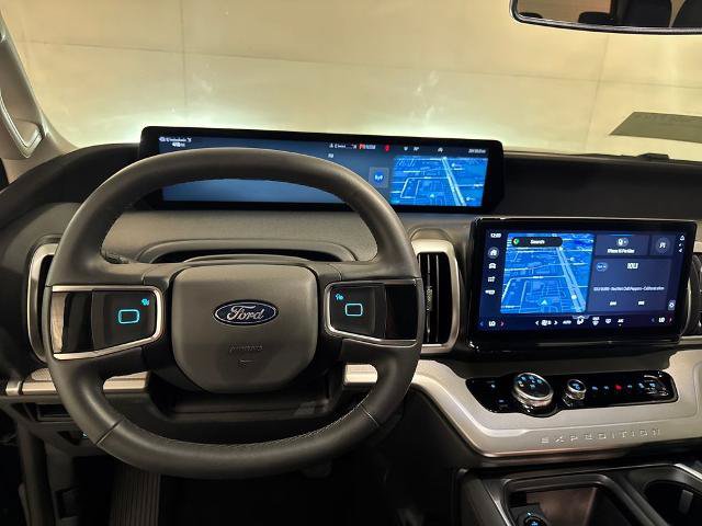 Certified 2025 Ford Expedition Max Active RWD image 19