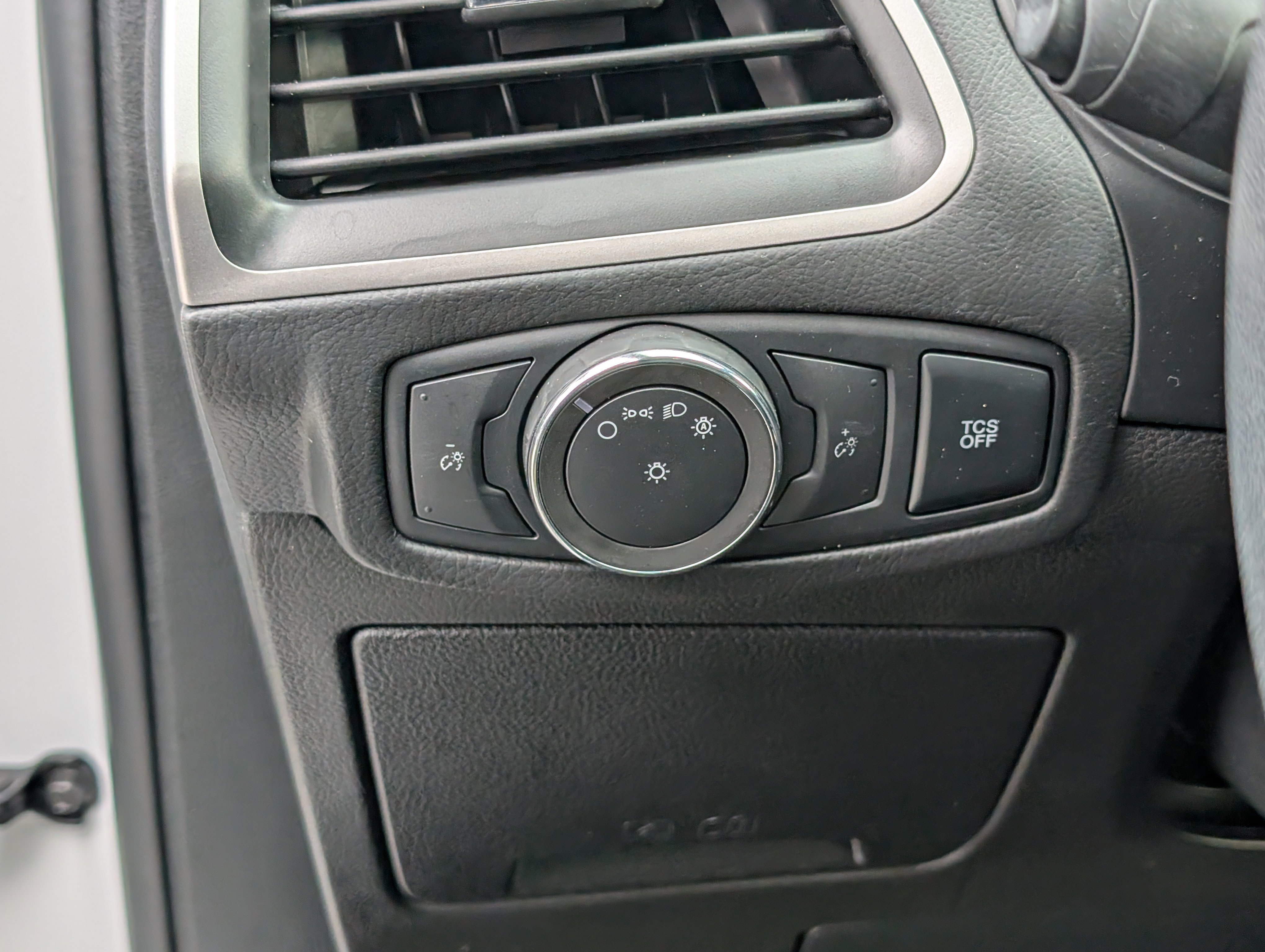 Certified 2022 Ford Edge SEL image 21