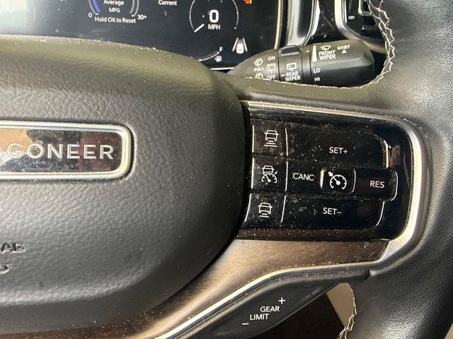 Used 2022 Jeep Grand Wagoneer Series I AWD/4WD image 16