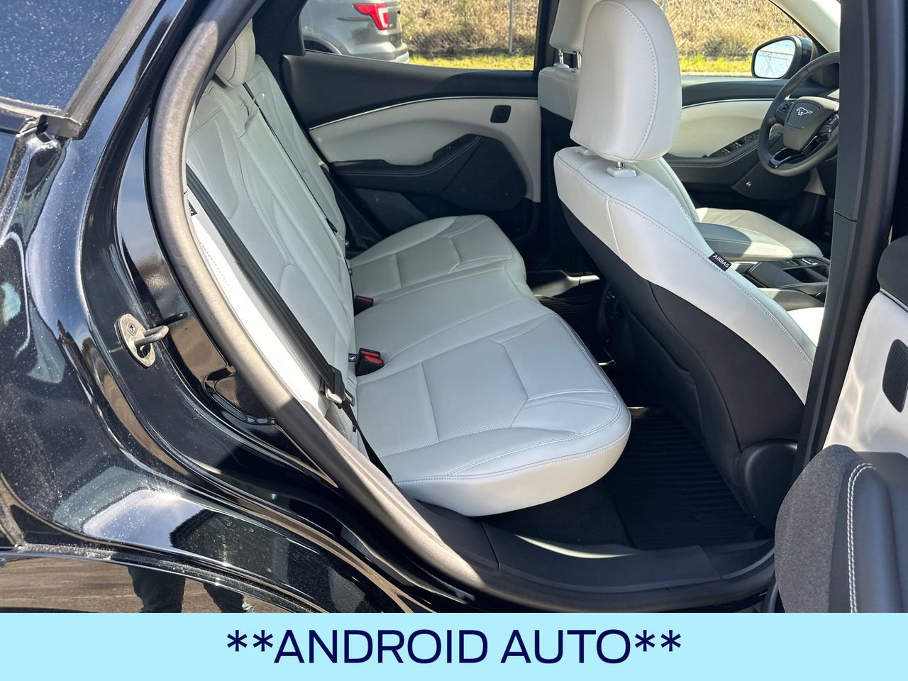 Certified 2025 Ford Mustang Mach-E Premium image 17