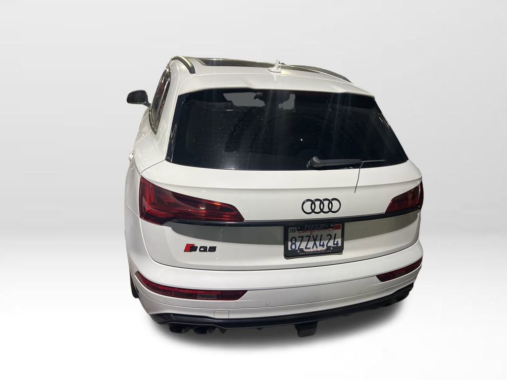 Used 2022 Audi SQ5 Prestige w/ Prestige Package image 4