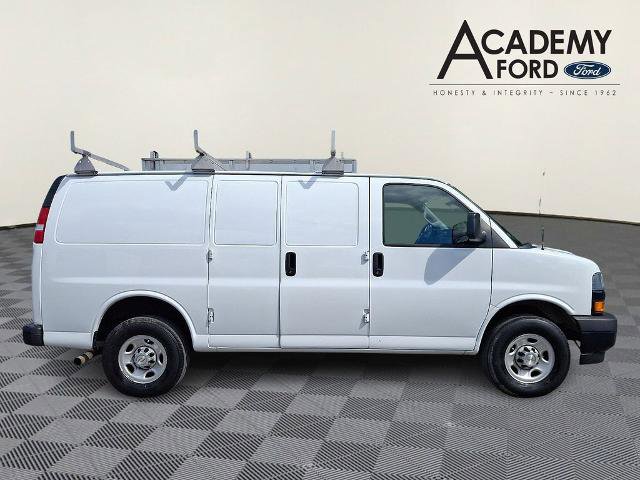 Used 2021 Chevrolet Express 2500 w/ Communications Package RWD image 7