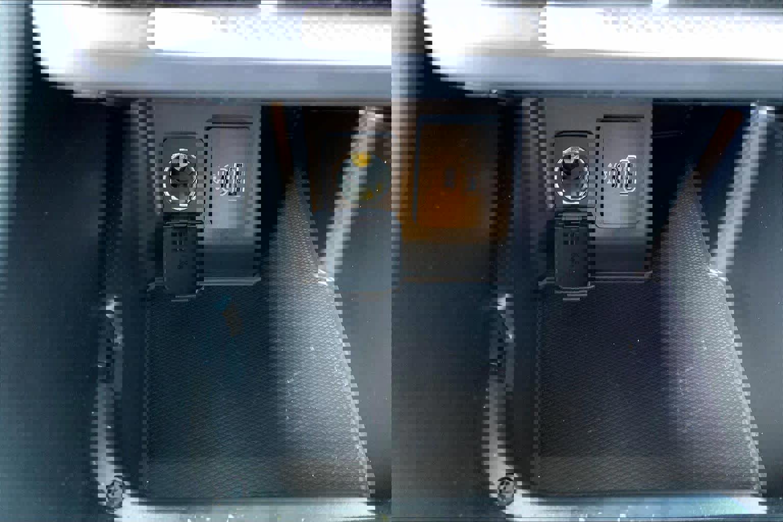 Certified 2025 Ford Explorer ST w/ Sun And Sound Package image 31