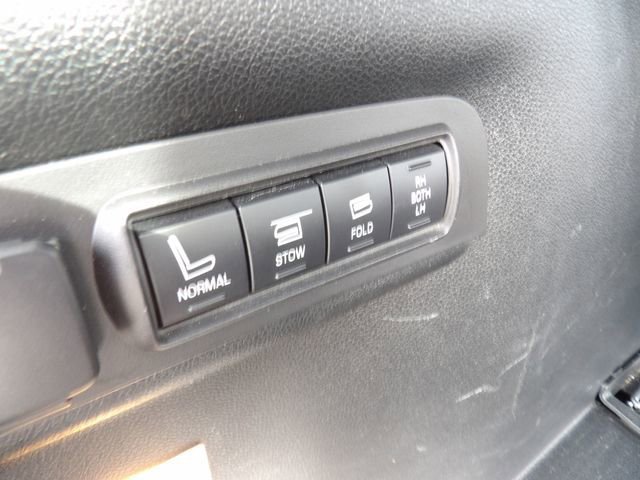 Certified 2018 Ford Explorer Limited image 32