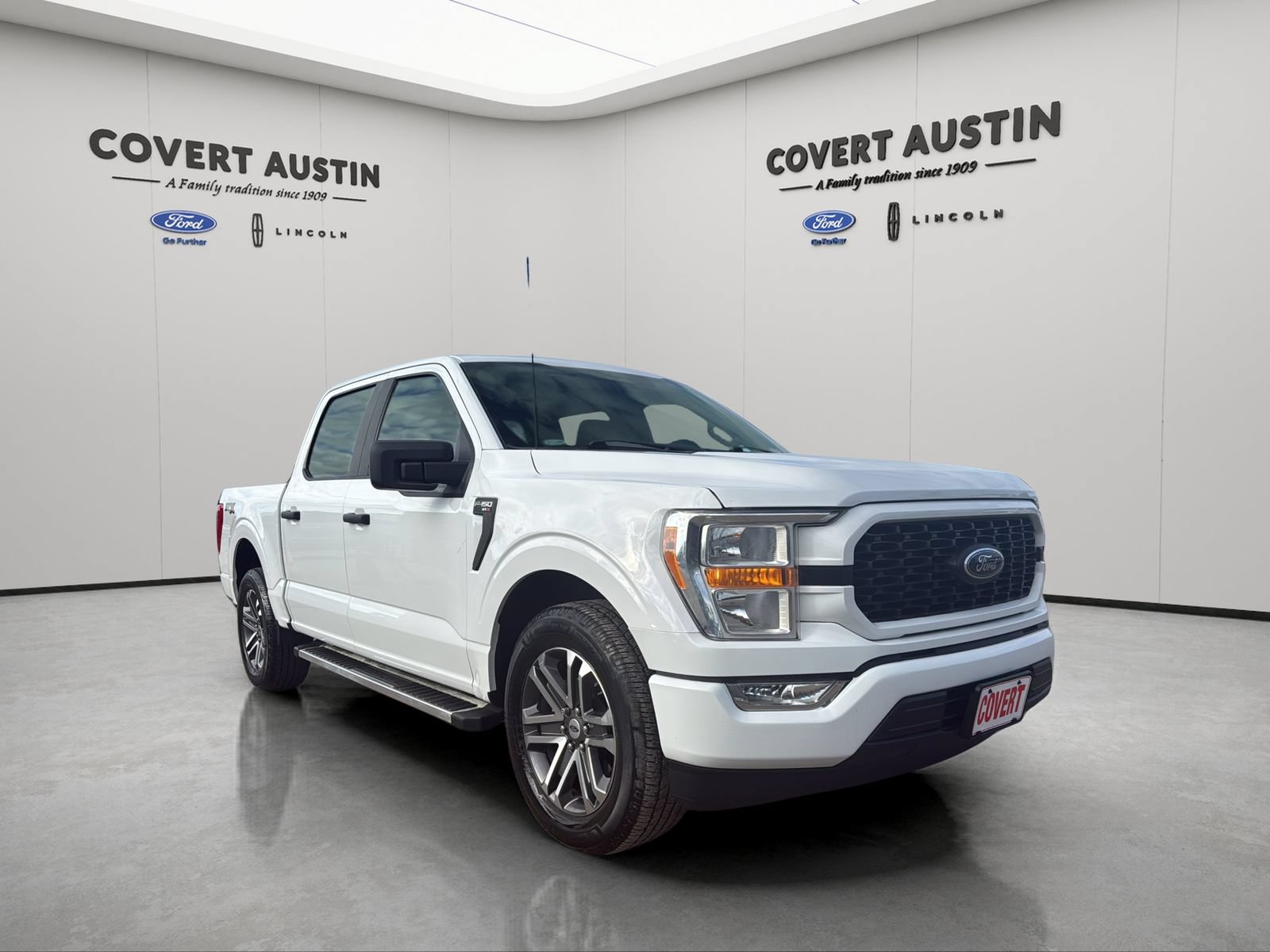 Certified 2022 Ford F150 XL w/ STX Appearance Package RWD image 7