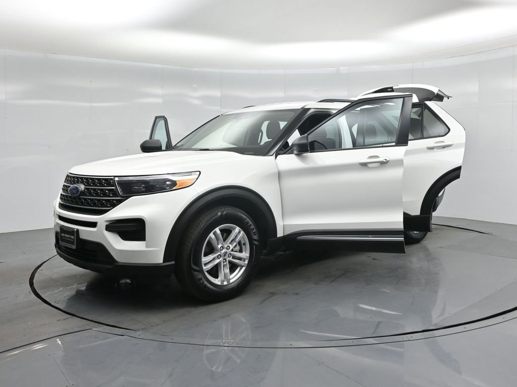 Certified 2022 Ford Explorer XLT image 52