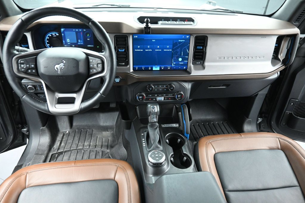 Certified 2023 Ford Bronco Outer Banks AWD/4WD image 16