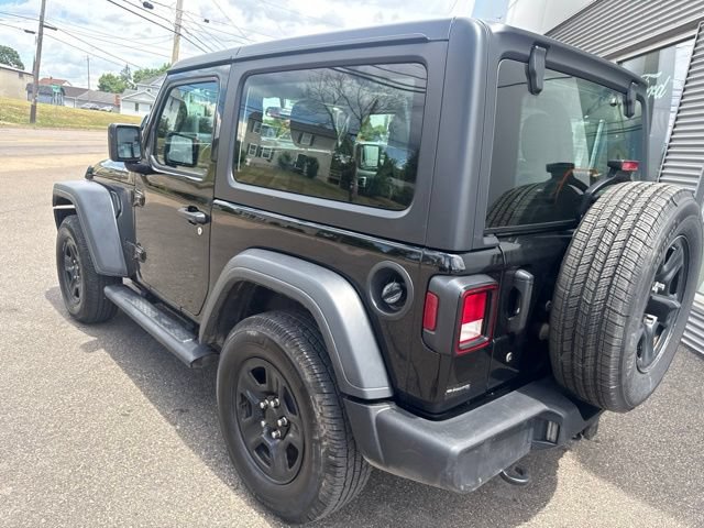 Used 2023 Jeep Wrangler Sport AWD/4WD image 8