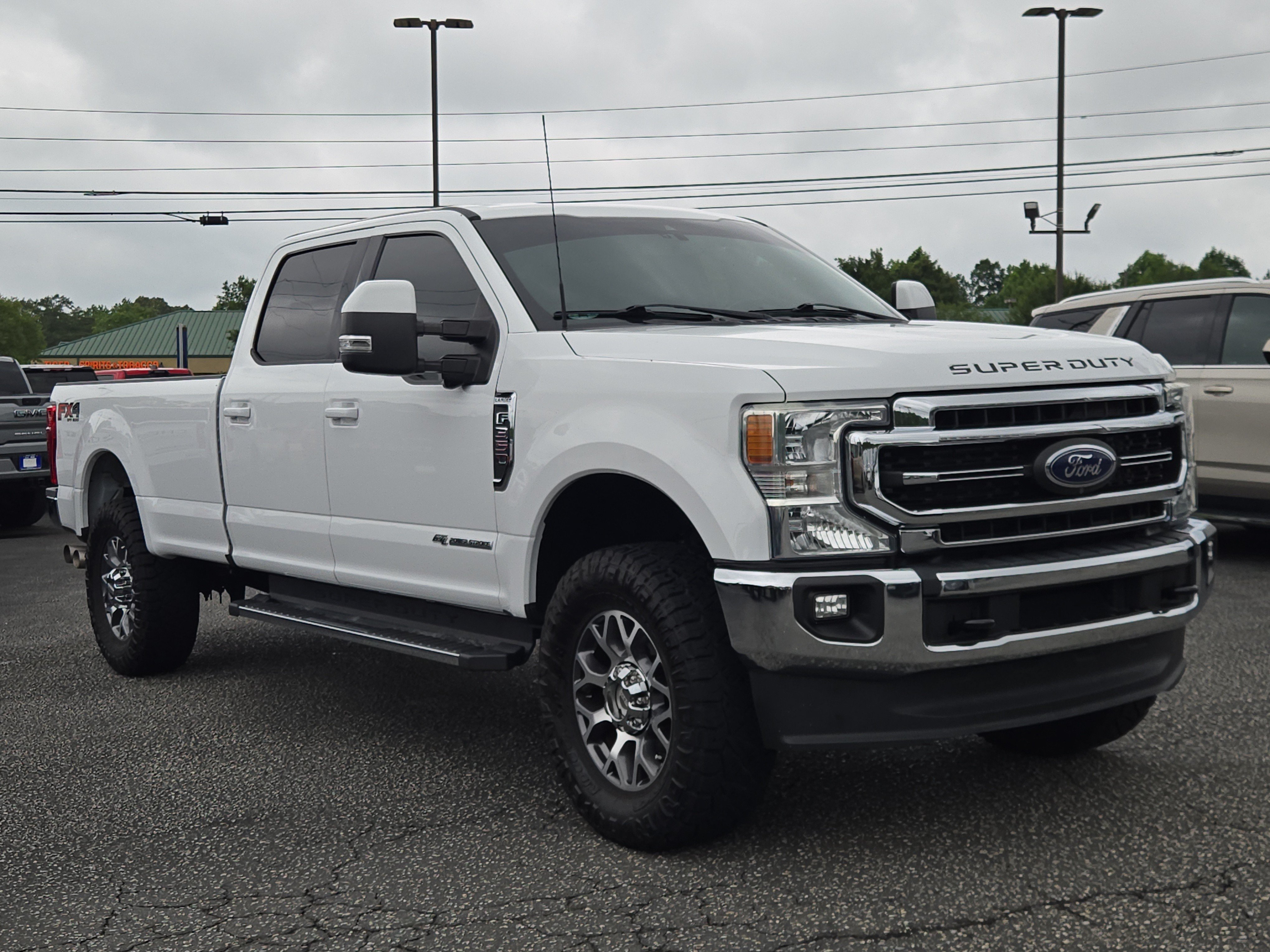 Certified 2022 Ford F350 Lariat w/ Lariat Value Package AWD/4WD image 4