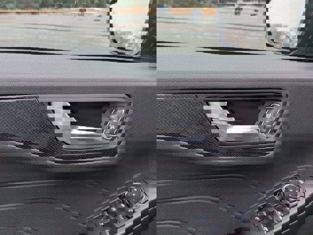 Certified 2024 Ford Escape ST-Line w/ Tech Pack #1 image 13