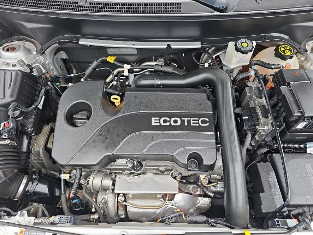 Used 2021 Chevrolet Equinox LT FWD image 31
