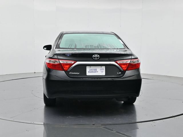 Used 2017 Toyota Camry LE FWD image 8