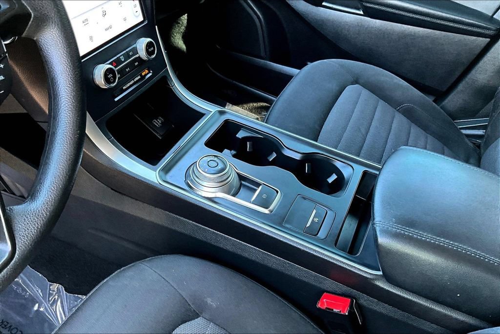 Certified 2021 Ford Edge SE FWD image 20